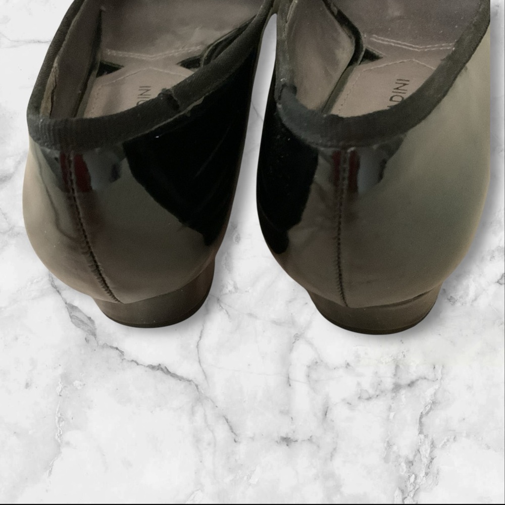 Adrienne Vittadini Black Patent Leather Flats with Bows Size 7 - Picture 9 of 15